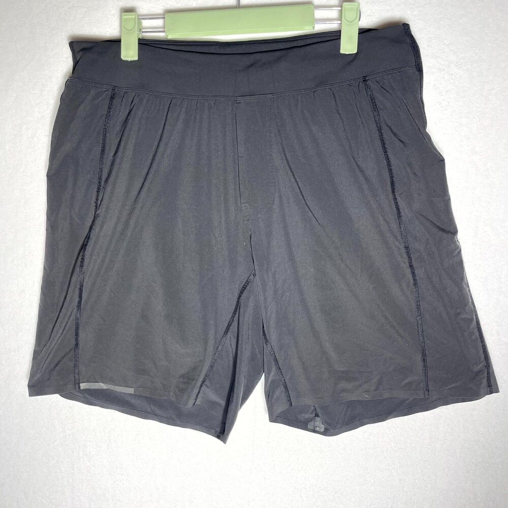 Lululemon Mens THE Short 9" Inseam Black Athletic Athleisure Size L